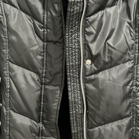 Michael Kors Women’s  Puffer Down Winter Coat - Picture 10 of 12